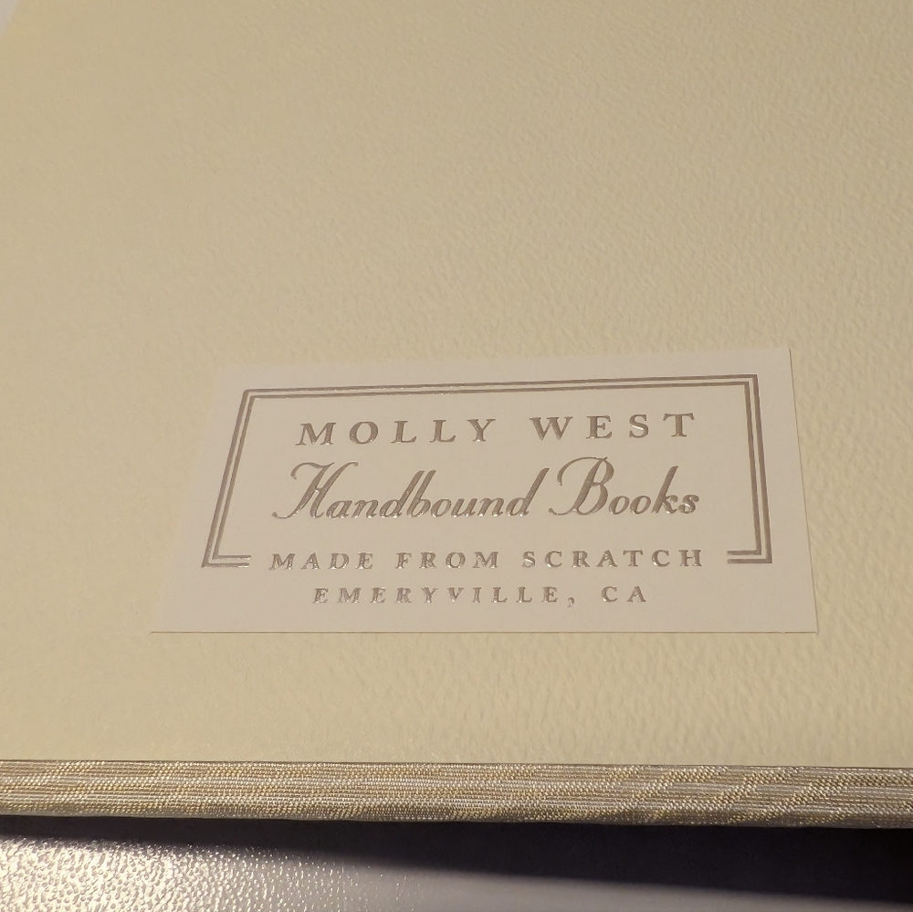 Molly West Handbound Ivory Silk Brocade Photo Album/Binder– 5x5, NIP (60 Photos) - Picture 6 of 7